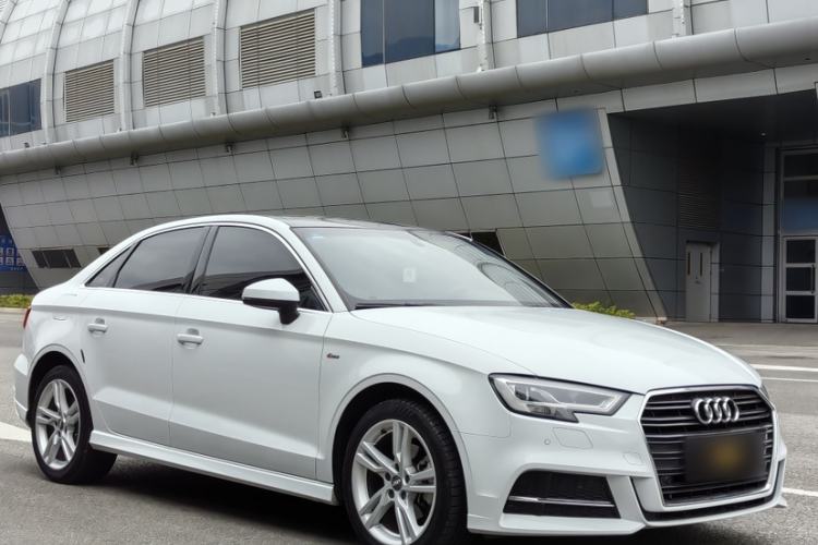 Used Audi A3 2019 Limousine 35 TFSI Fashion Edition China V standard Exterior 2