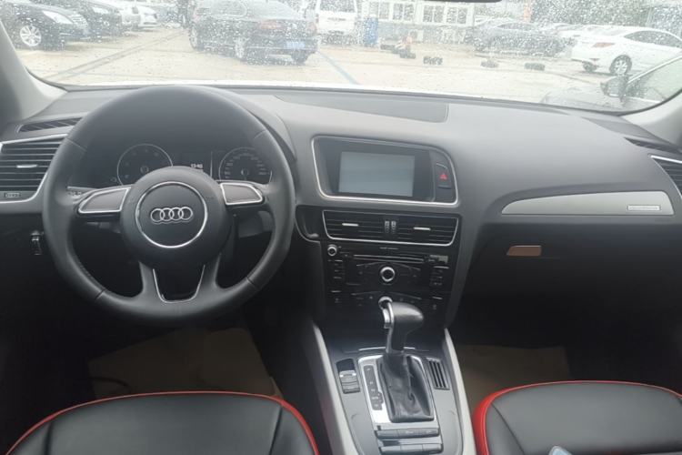 Used Audi Q5 2015 40 TFSI Trendy Edition

