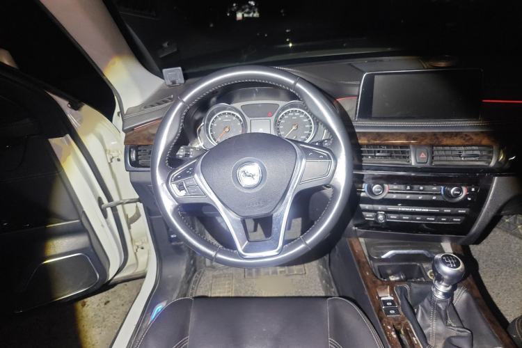 Used Hanteng X7 2016 1.5T Manual Flagship Model Steering Wheel