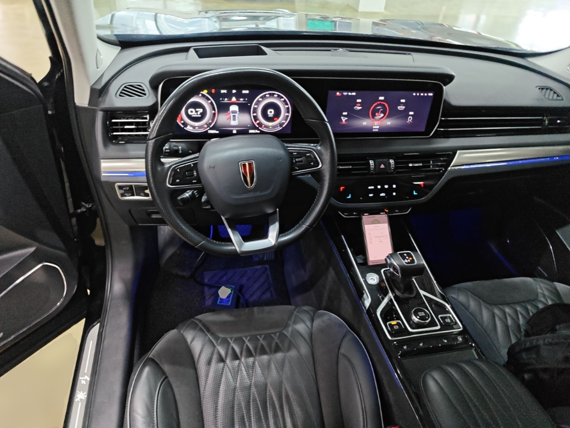 Hongqi HS5 2022 Revised Version 2.0T Smart Connect Flagship Edition — снимка 13