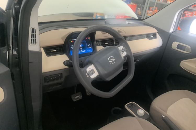 Used Chery QQ Ice Cream 2022 170km Sundae Phosphate Lithium-Ion
