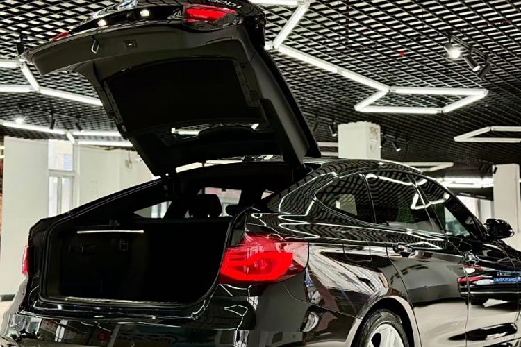 Used BMW 3 Series GT 2019 320i M Sport Package