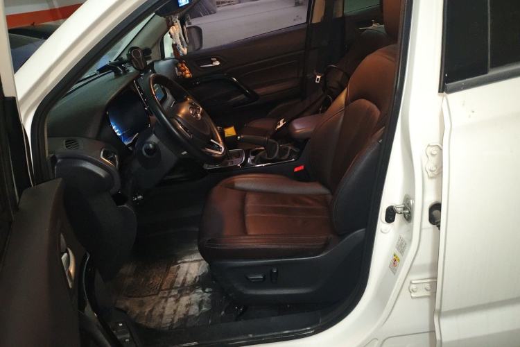 Used GAC Trumpchi GS4 2018 235T Manual Two-Wheel Drive Luxury Edition Left Front Seat