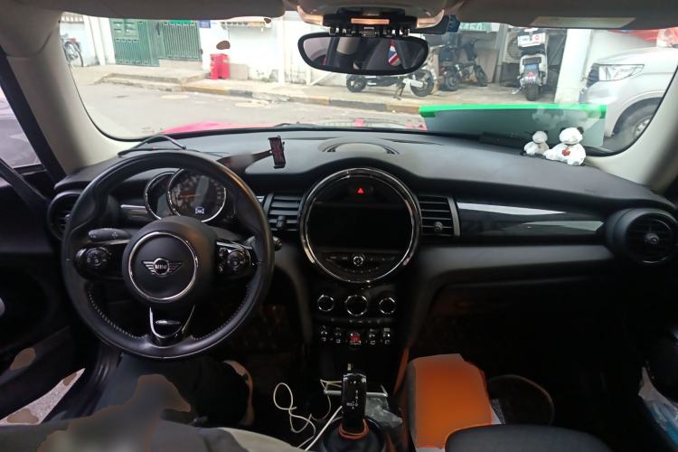 Used MINI 2018 1.5T COOPER Artist