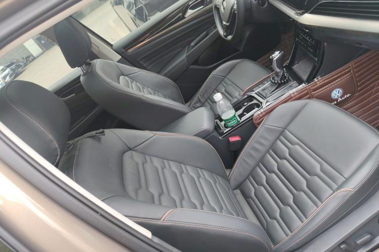 Used Volkswagen Passat 2020 Facelift 330TSI Elite Edition China VI Standard Right Front Seat