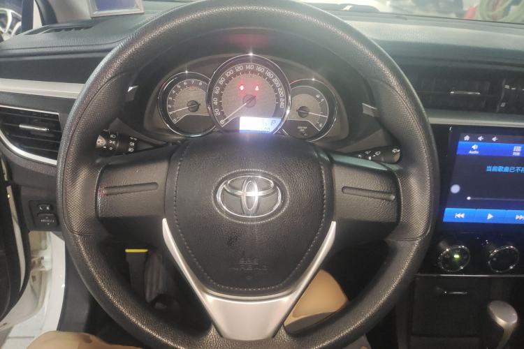 Used Toyota Corolla 2017 Revised Version 1.6L S-CVT GL Steering Wheel