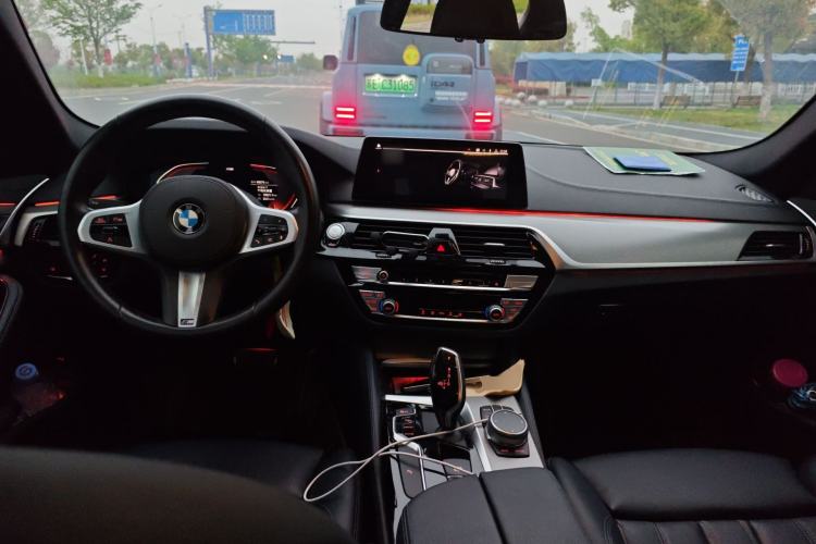 Used BMW 5 Series 2019 Restyled 525i M Sport Package Center Console