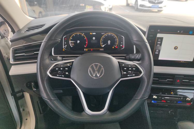 Used Volkswagen Tiguan L 2023 Revised Version 330TSI Automatic Two-Wheel Drive Smart Enjoyment Edition