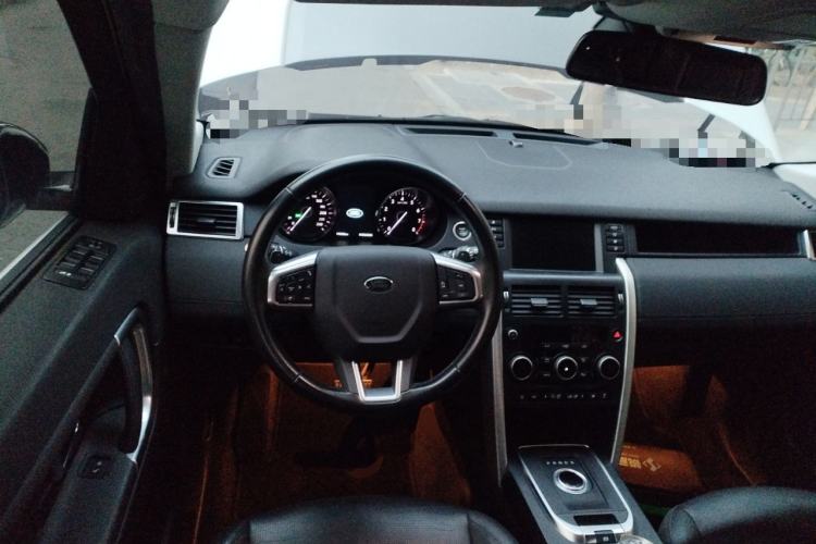 Used Land Rover Discovery Sport 2019 240 PS SE Version China V Standard