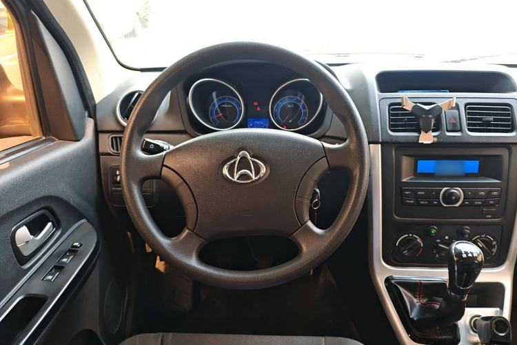 Used CHANGAN KAICHENG Ruixing M70 2019 1.5L Comfort Edition 6-Seater China VI Standard Flat-Top Dual-Swing Doors DAM15KL
