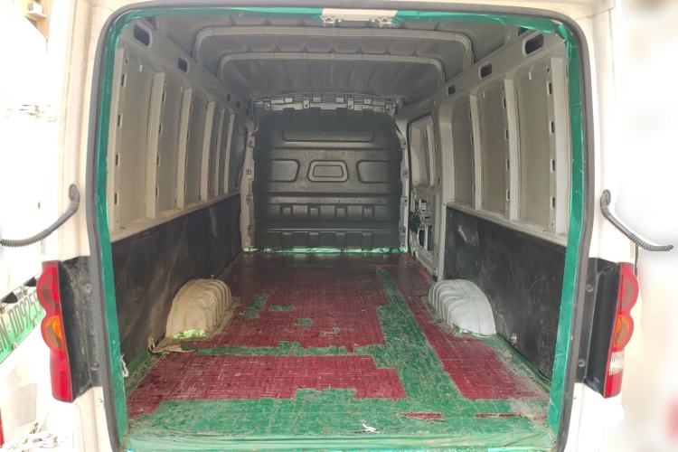 Used Linxys Huangjincang 2025 PULS Cargo Edition Deluxe First-Class Cabin
