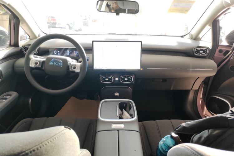 Used AION UT 2025 330 Starlight Edition
