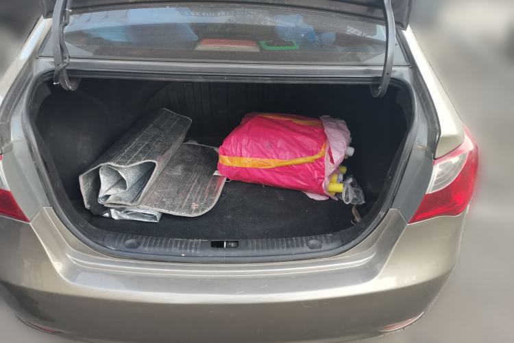 Used Hyundai Celesta 2011 1.6L Manual Comfort Edition
