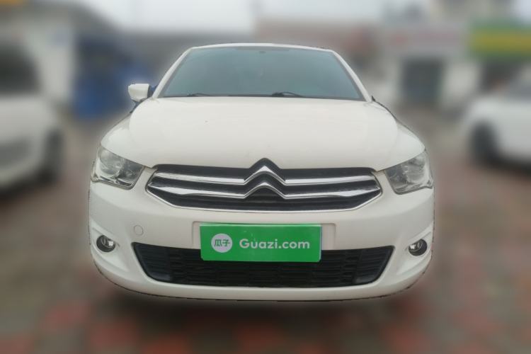 Used Citroen Elysee 2015 Zhishang Edition 1.6L Manual Fashion Model