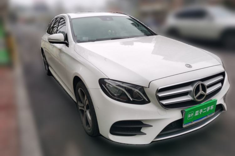 Used Mercedes-Benz E-Class 2016 E 200 L Sport Edition Front Right 45 Deg