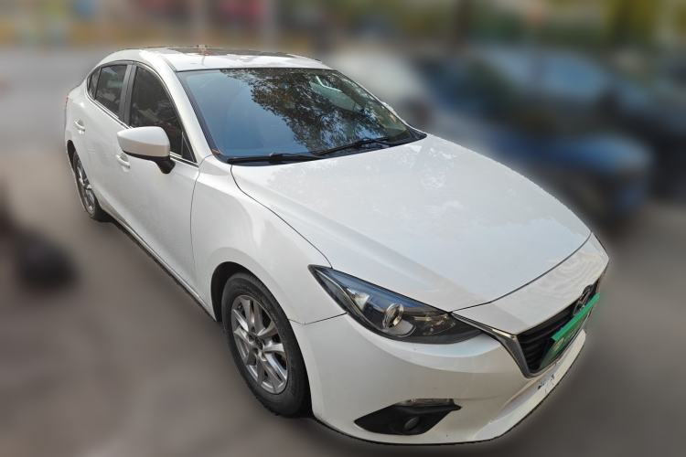 Used Mazda Mazda 3 Axela 2014 Sedan 1.5L Automatic Luxury Model
