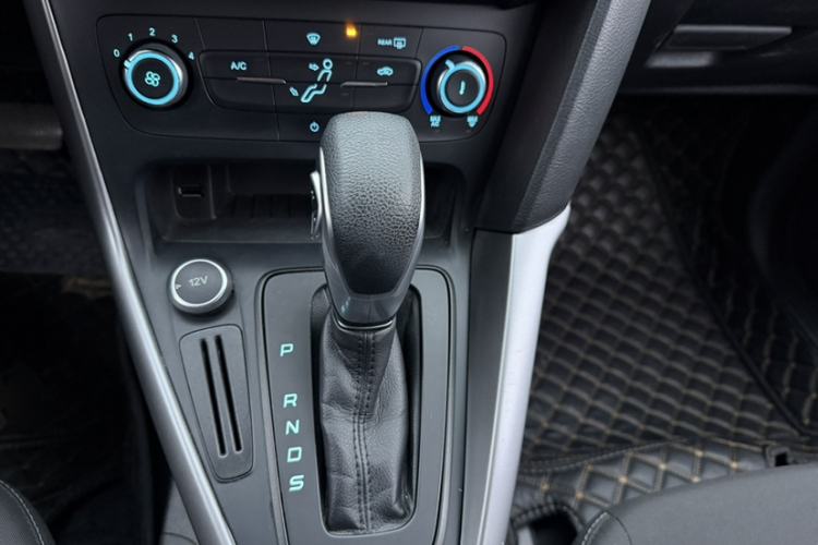 Used Ford Focus 2018 Hatchback Classic 1.6L Automatic Comfort Plus SmartDrive Edition