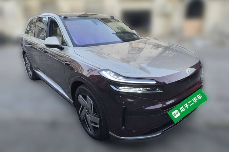 Used ONVO Luxeed L90 2025 Model—Ultra Six-Seater Version
