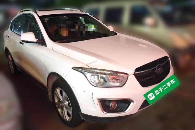 Used Bestune X80 2015 2.0L automatic comfort version
