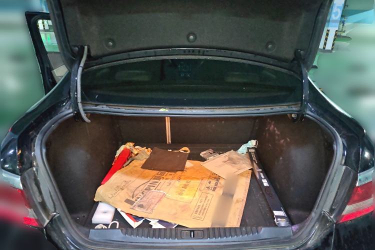 Used Buick GT 2013 GT 1.6L Automatic Fashion Edition Trunk