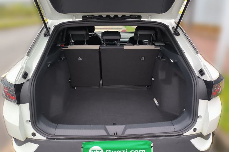 Used Volkswagen ID.4 CROZZ 2022 Pure Edition Limited Edition Trunk