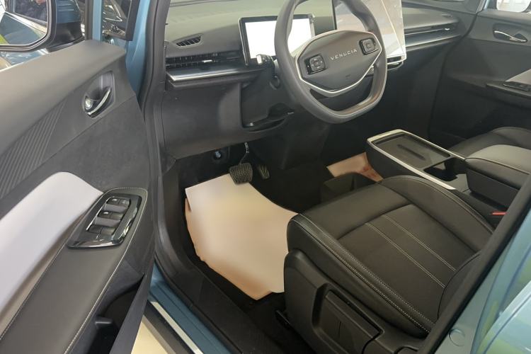 Used Venucia VX6 2024 520 Travel Edition