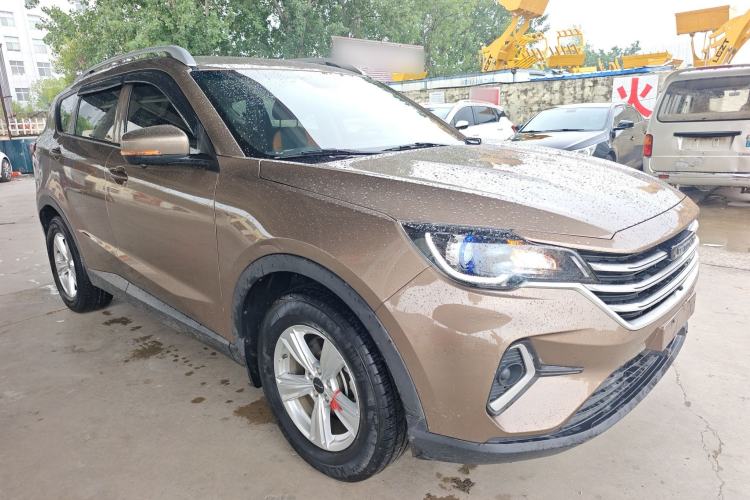 Used JETOUR X70M 2021 1.5T Manual Urban Partner 7-Seater
