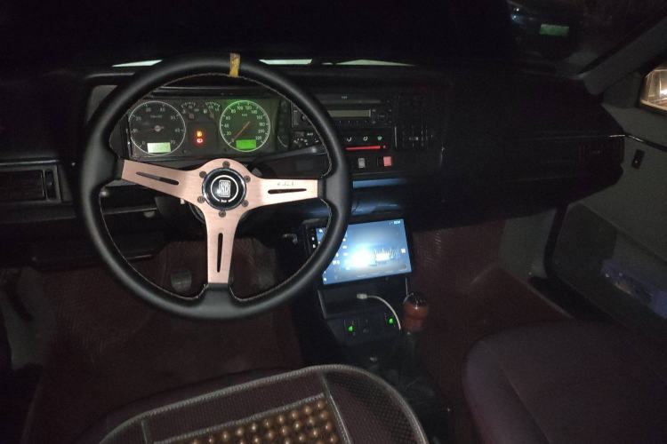 Used Volkswagen Santana Classic 2007 1.8L Jingchang Model
