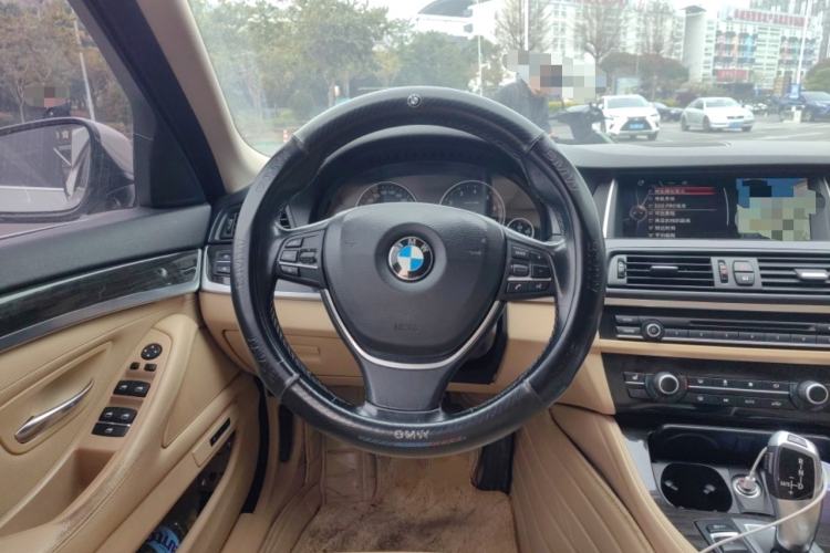 Used BMW 5 Series 2014 525Li Luxury Design Package
