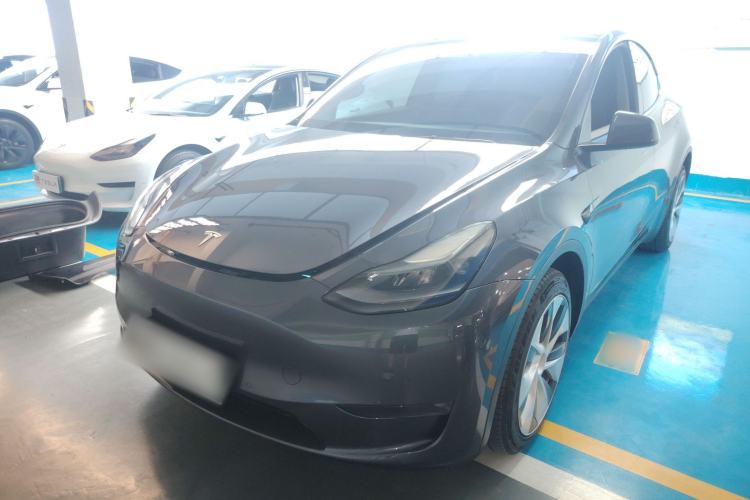 Used Tesla Model Y 2021 Long-Range All-Wheel-Drive Version