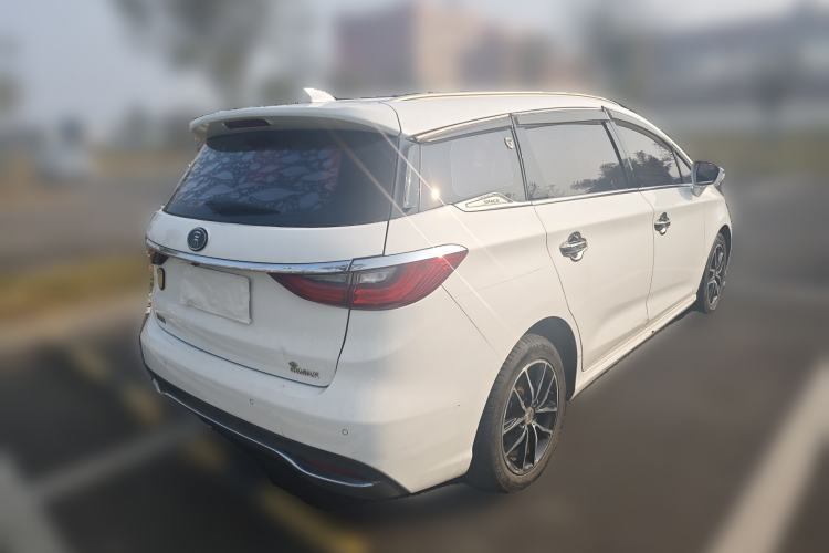 Used BYD Song MAX 2017 1.5T Automatic Smart Connect Elite 7-Seater