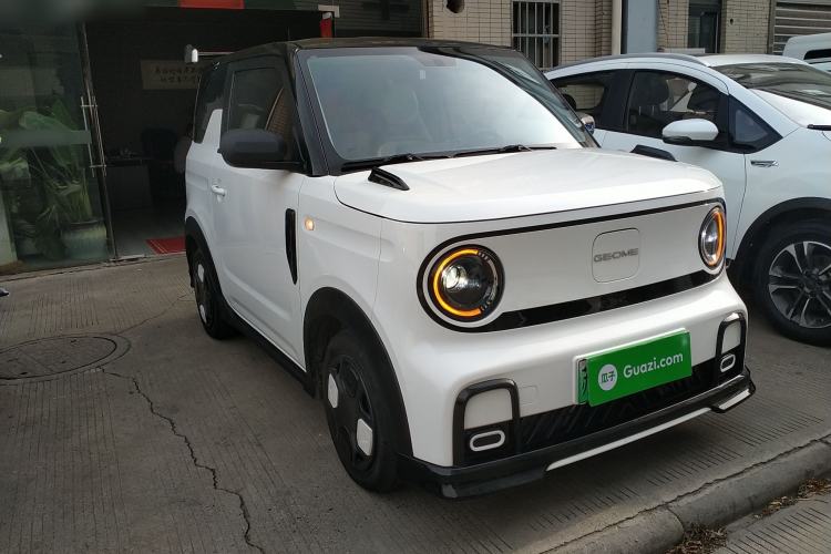 Used Geely Galaxy Panda 2025 210km Panda Kart Front Right 45 Deg