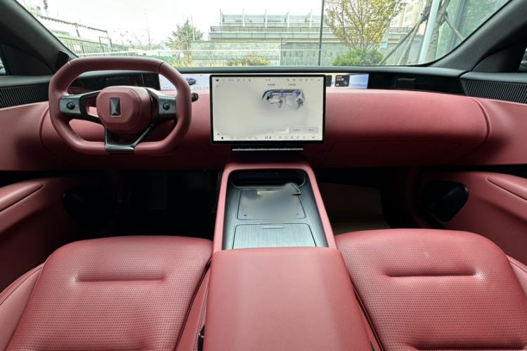 Used Avatr 12 2025 Year Updated Ultra Extended-Range Version Interior 3