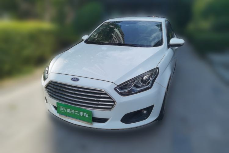 Ford Escort 2017 1.5L Manual Comfort Model usado