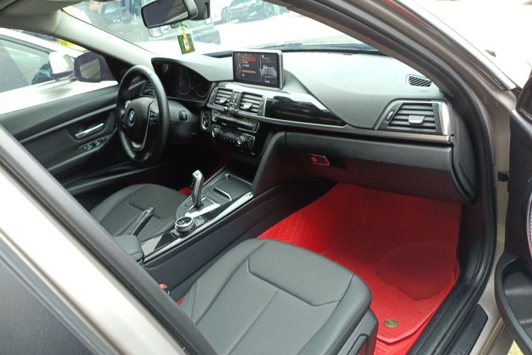 Used BMW 3 Series 2017 320Li Fashion Model
