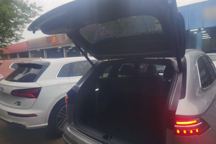 Used Geely Auto Monjaro L 2021 2.0TD DCT EVO Two-Wheel Drive Smart Luxury Version Trunk