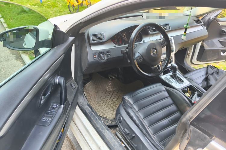 Used Volkswagen FAW-Volkswagen CC 2011 1.8 TSI Prestige Model
