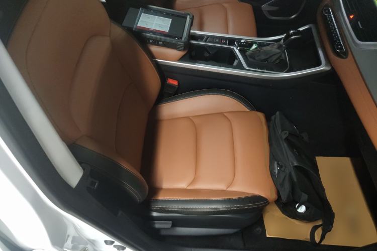 Used Geely Auto Vision X6 2020 1.4T CVT Luxury Edition
