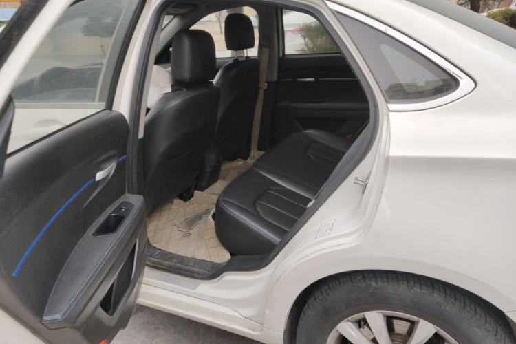 Used BAIC New Energy EU 2017 EU400 Enjoy Edition