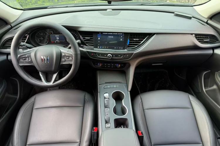 Used Buick Regal 2025 Model 25T Ultra-Enjoyment Edition
