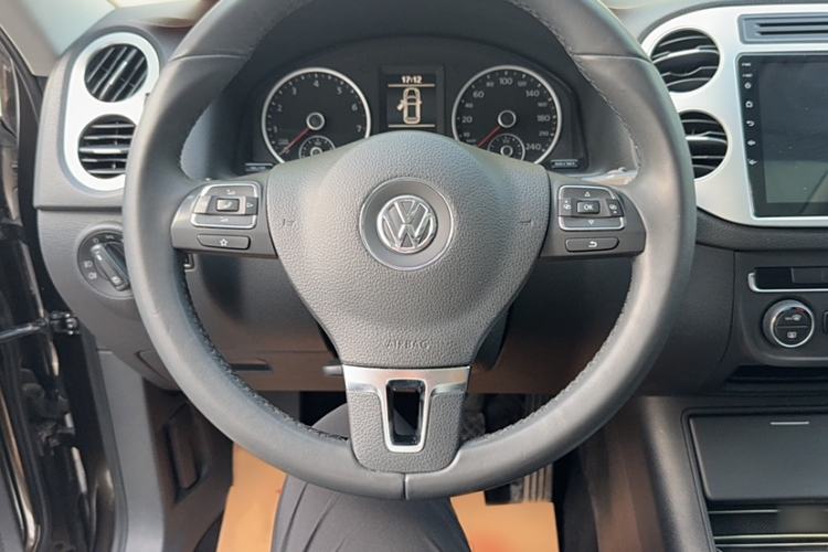 Used Volkswagen Tiguan L 2016 300TSI Automatic All-Wheel Drive Fashion Vision Edition