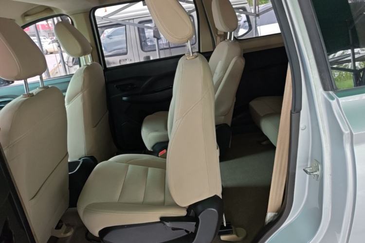 Used Wuling Hongguang 2018 1.5L S Standard Version L2B
