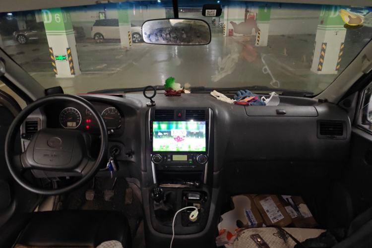 Used Jinbei Express 2017 2.0L Standard Version V19
