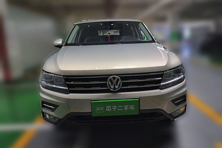 Used Volkswagen Tiguan L 2017 330TSI Automatic Two-Wheel Drive Luxury Edition Front