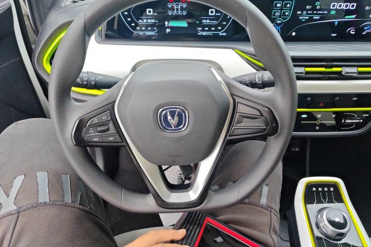 Used CHANGAN OSHAN Benni E-Star 2020 Heart Edition Lithium Iron Phosphate (31.18 kWh) Steering Wheel