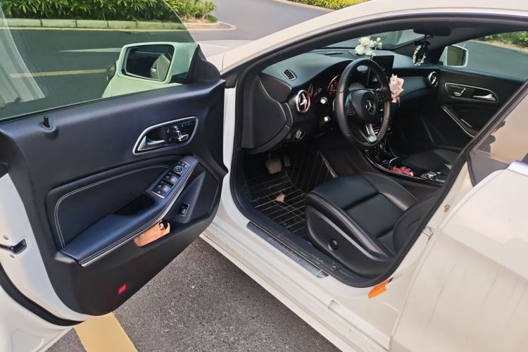 Used Mercedes-Benz CLA 2017 Facelifted CLA 200 Stylish Edition