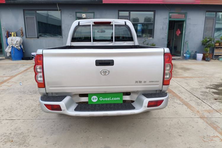 Used Great Wall Wingle 5 2017 2.0T European Version Diesel Two-Wheel Drive Advanced Large Double-Cab GW4D20E