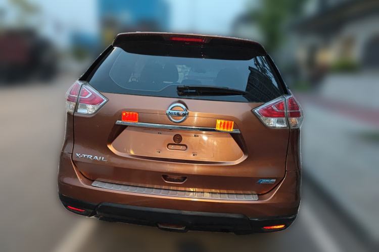 Used Nissan X-Trail 2014 2.5L CVT Luxury Edition 4WD
