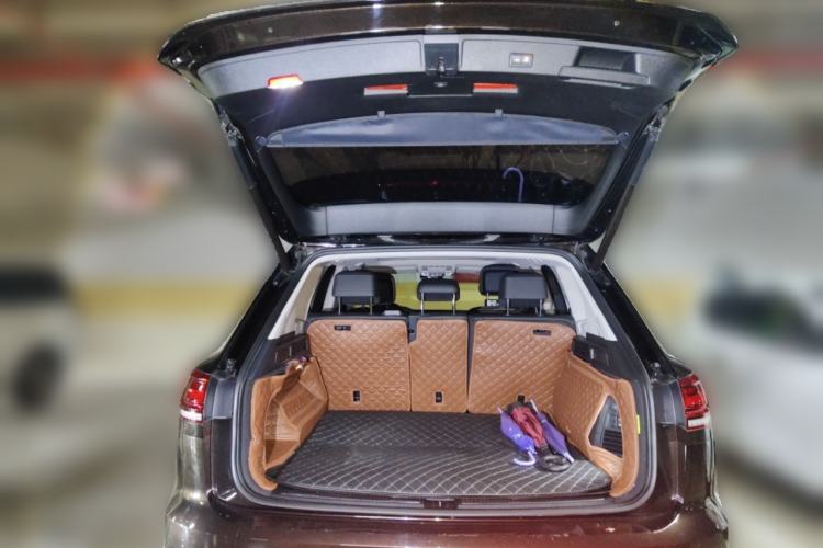 Used Volkswagen Touareg 2019 2.0 TSI Ruiyi Edition China V Standard Trunk