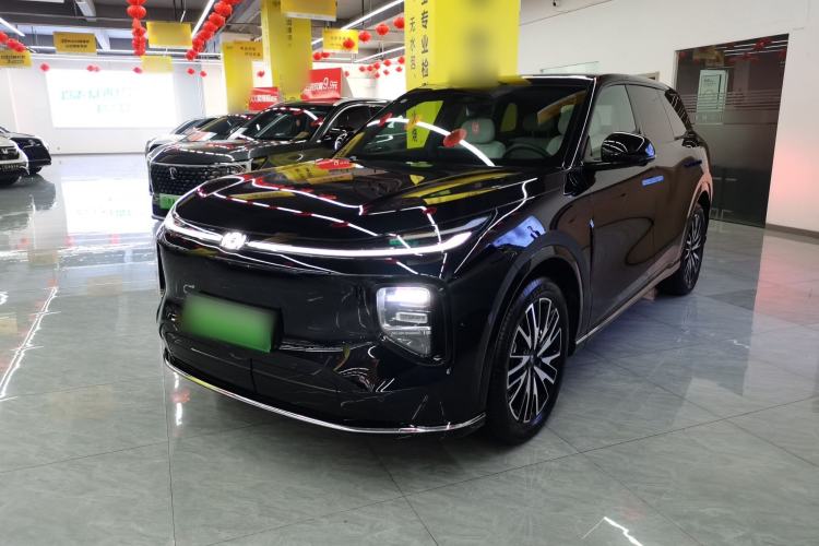 Used CHANGAN NEVO Q07 2025 215 Prestige Edition